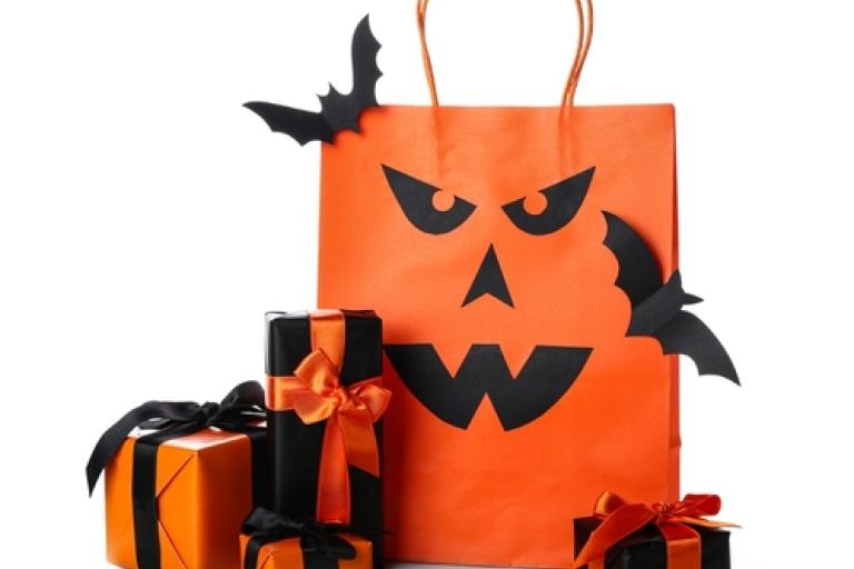 Picture of some gift bags with pumpkins on them