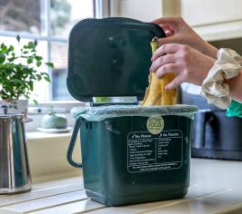 Kitchen recycling
